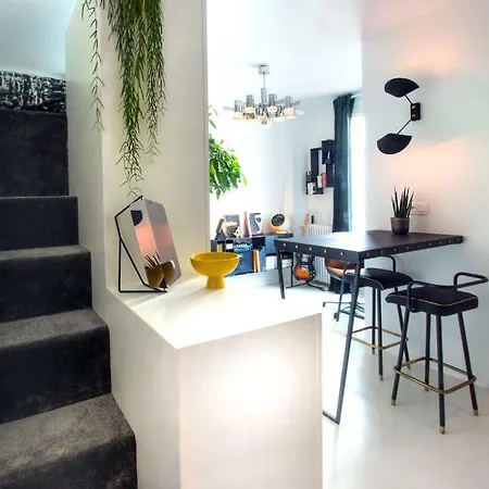 Renovated Modern For 3 In - Bastille *