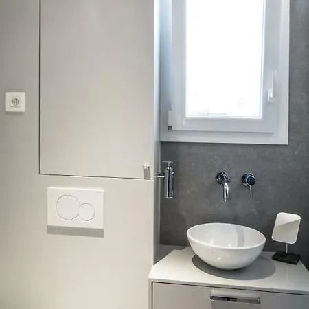 Lejlighed Renovated Modern For 3 In - Bastille