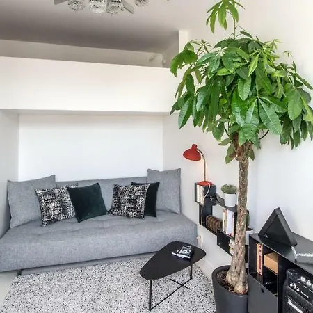 Renovated Modern For 3 In - Bastille Paris