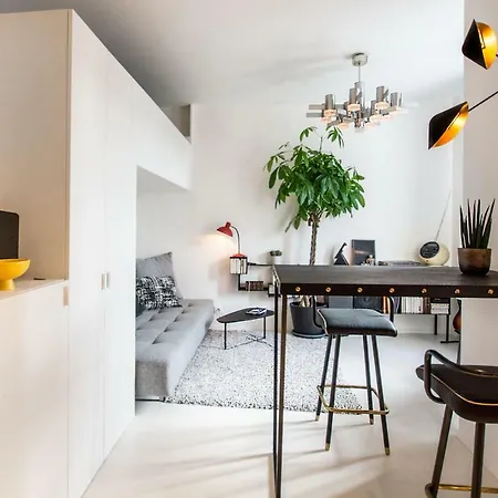 Renovated Modern For 3 In - Bastille