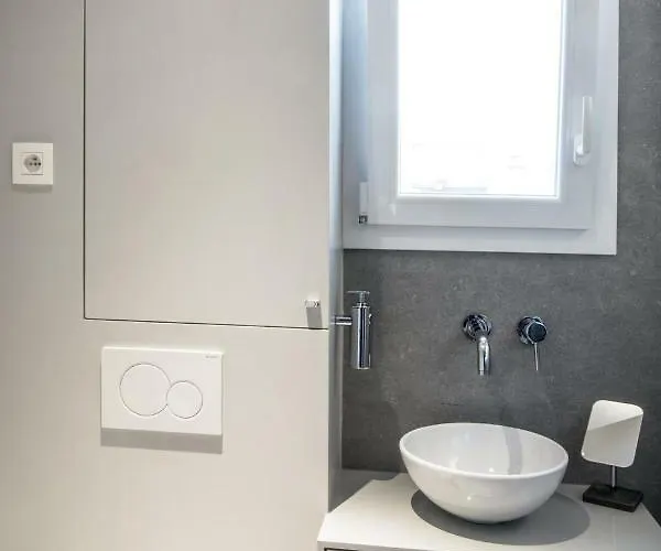 Apartmán Renovated Modern For 3 In - Bastille